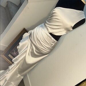 Elegant One Shoulder White Dress